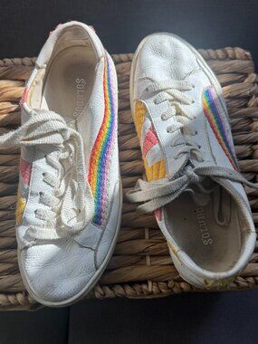 Soludos Good Vibes Rainbow & Sunshine Embroidered Leather Sneakers Womens Size 5